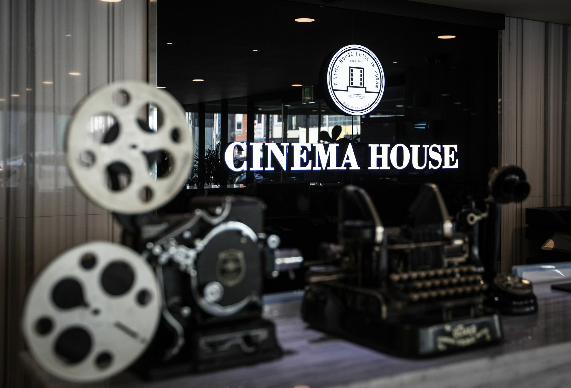 Cinema House Hotel In Busan Exterior photo
